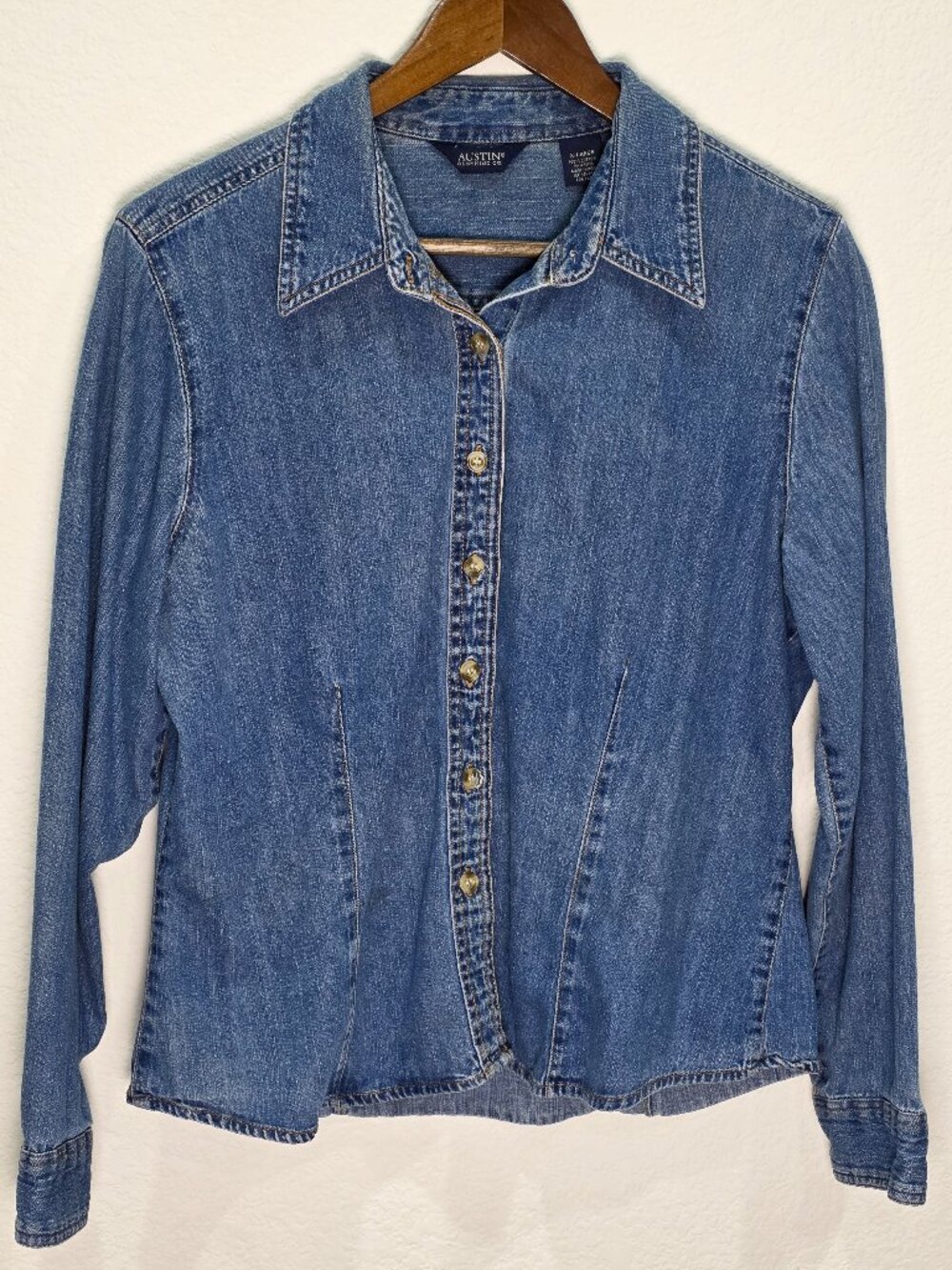 Vintage Y2K Austin Clothing Co Denim Button Up Shirt Jacket Shacket Medium Wash